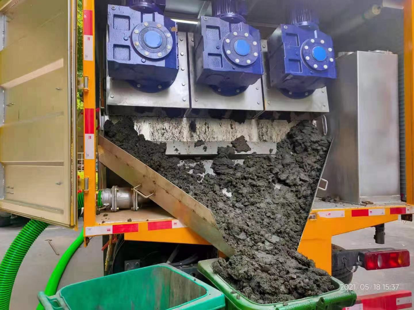 山根镇化粪池清掏城市维护站-泥浆净化干湿分离处理